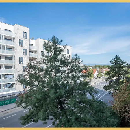 Le Garden I I Apartment